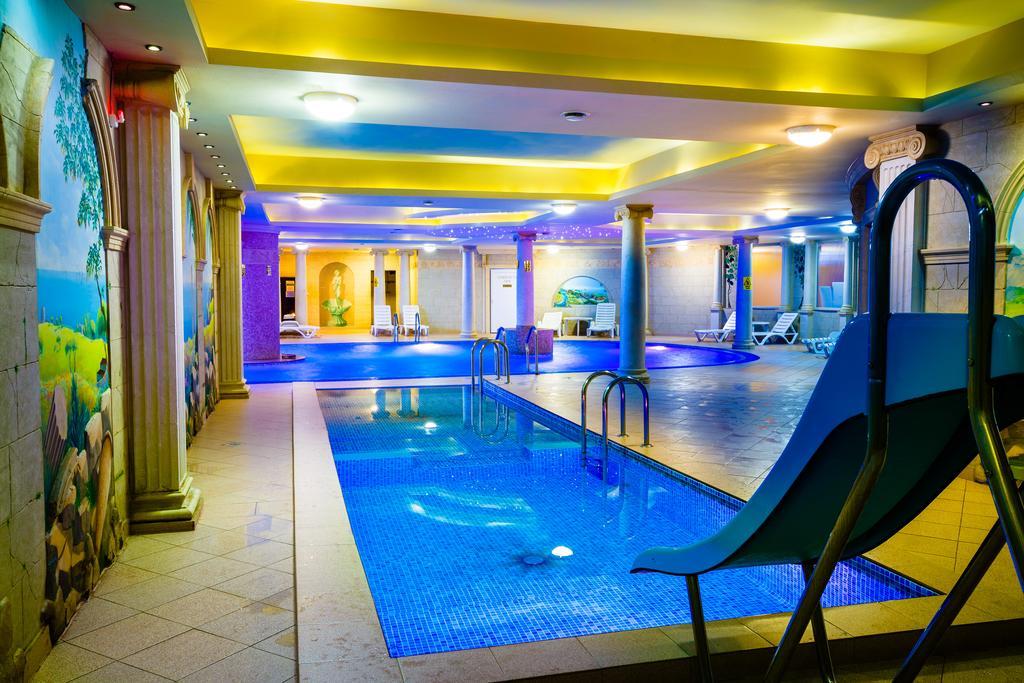Spa Hotel Gloria Перемишль Екстер'єр фото
